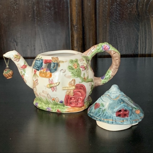 Vintage Dragonfly Teapot Candle Holder - Picture 10 of 16